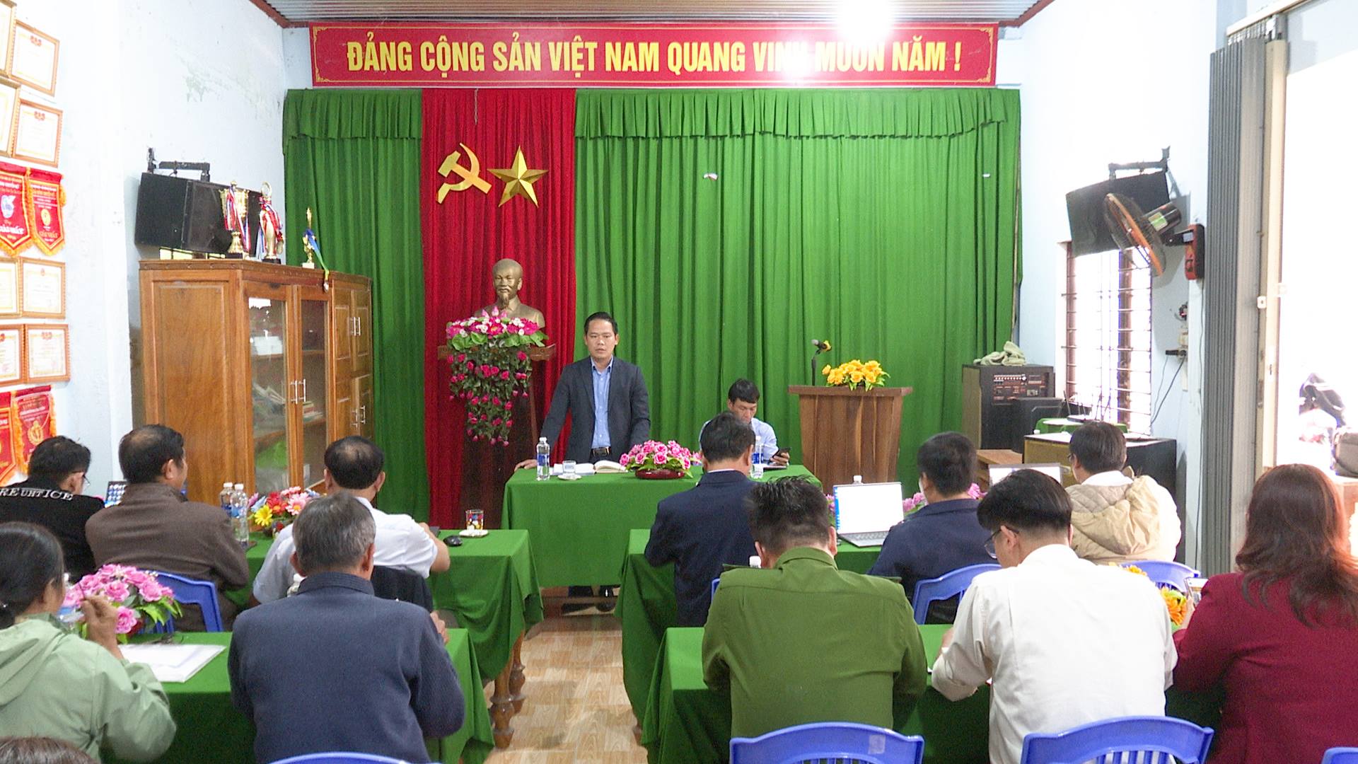 anh tin bai